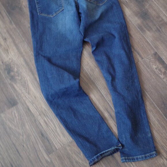 Dark Wash Venus Jeans - Picture 6 of 6